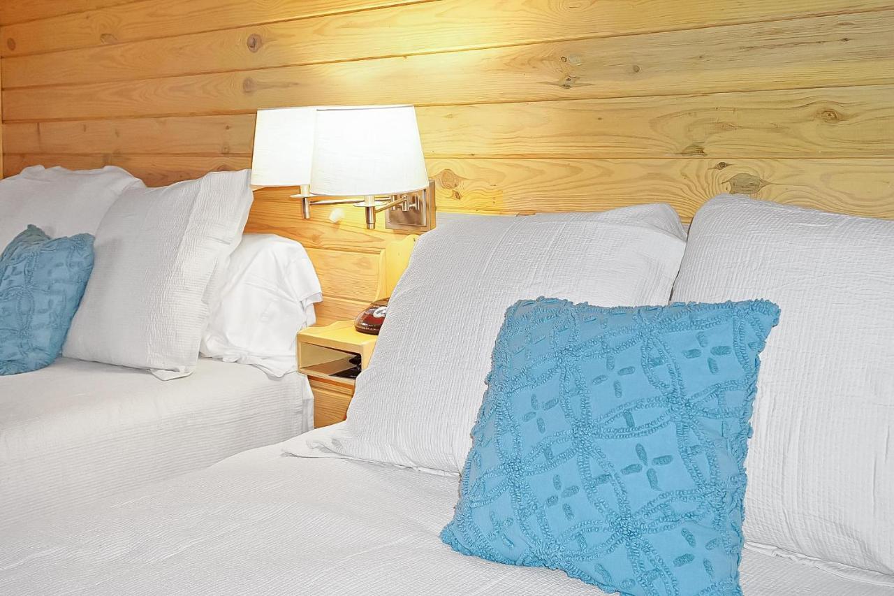 Wimberley Log Cabins Resort And Suites- Unit 8 Екстер'єр фото